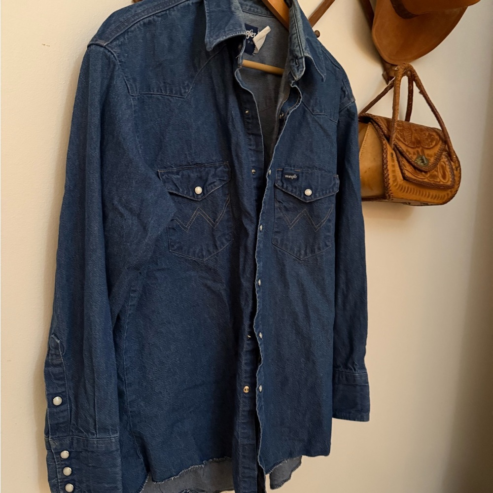 Vintage Wrangler pearl snap Denim Western Shirt Jacket